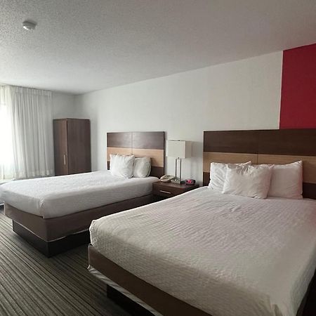 ホテル Ramada By Wyndham エフィングハム エクステリア 写真